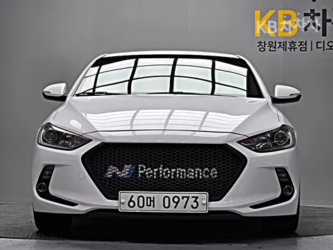 Hyundai Elantra (Avante)
