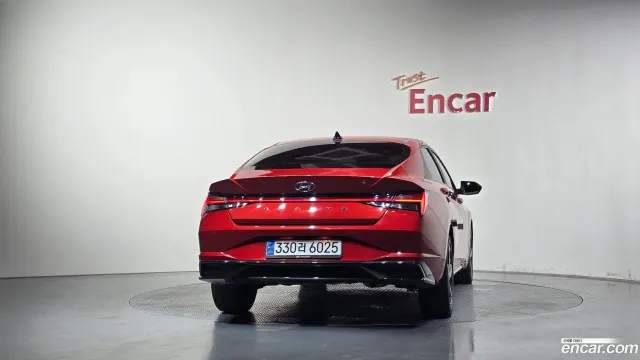 Hyundai Elantra (Avante)