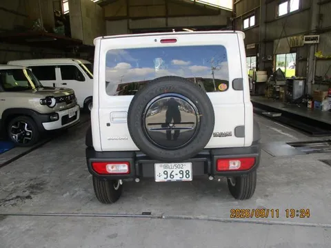 Suzuki Jimny Nomade