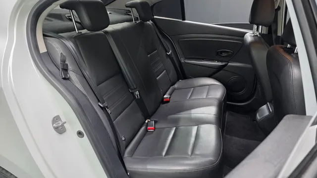Renault SM3
