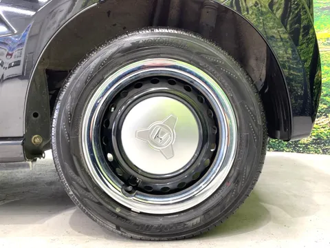 Honda N-BOX Slash