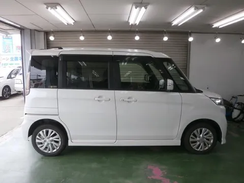 Suzuki Spacia Custom Z