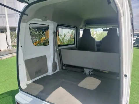 Mitsubishi Minicab Van