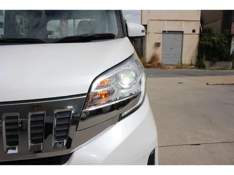 Mitsubishi eK Space Custom