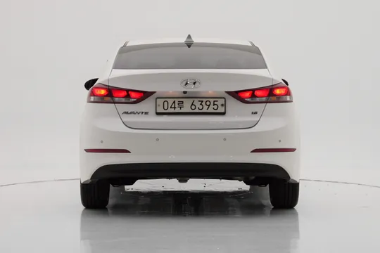 Hyundai Elantra (Avante)