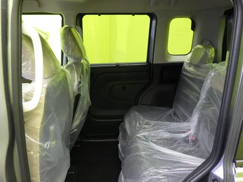 Mitsubishi Delica Mini
