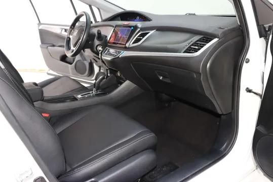 Honda Jade
