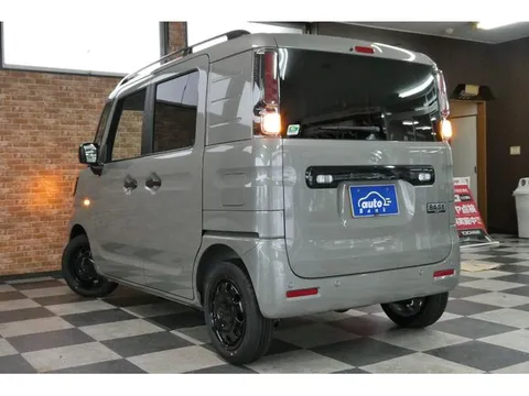 Suzuki Spacia Base