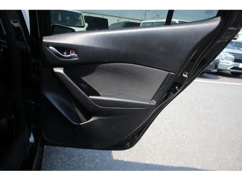 Mazda Axela Sport