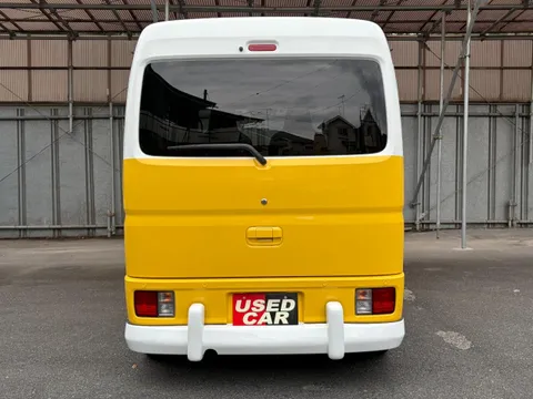 Nissan Clipper