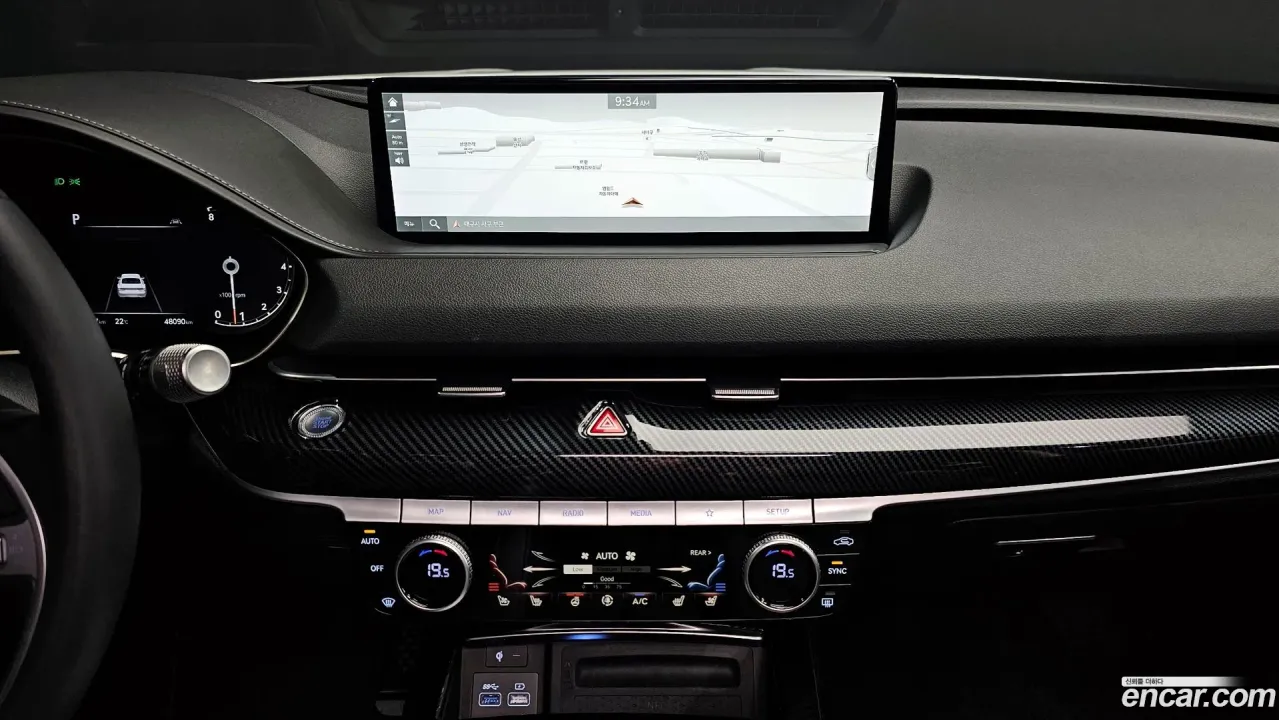 Genesis G80