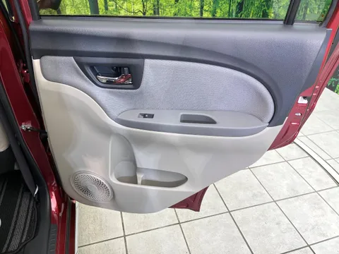 Toyota Pixis Joy