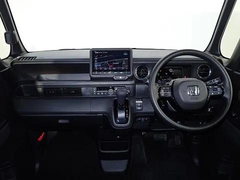 Honda N-BOX Custom