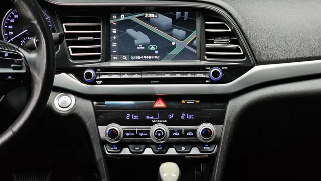 Hyundai Elantra (Avante)
