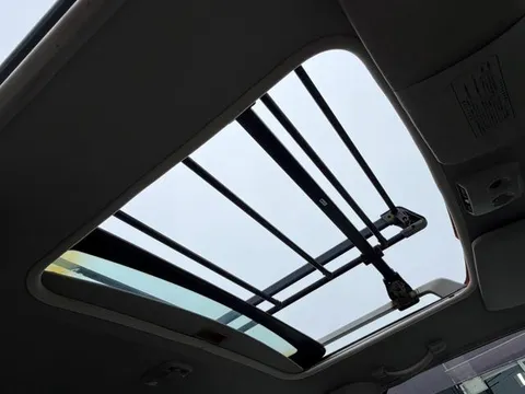Nissan Rasheen