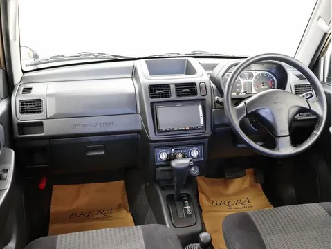 Mitsubishi Pajero Mini