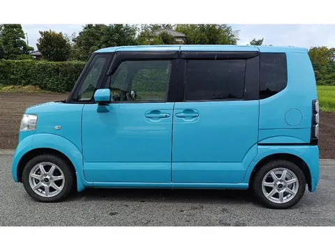 Honda N-BOX Plus