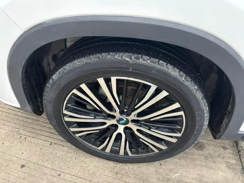 Changan X7