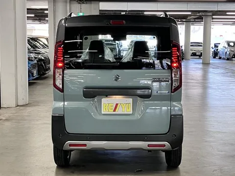 Suzuki Spacia Gear