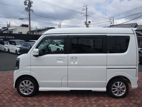 Nissan Clipper Rio