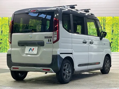 Suzuki Spacia Gear