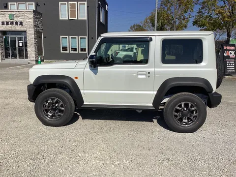 Suzuki Jimny Sierra
