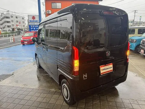 Honda N-VAN Plus Style