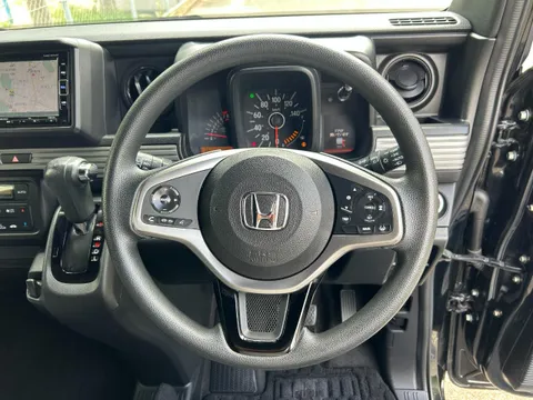 Honda N-VAN Plus Style