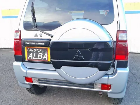 Mitsubishi Pajero Mini