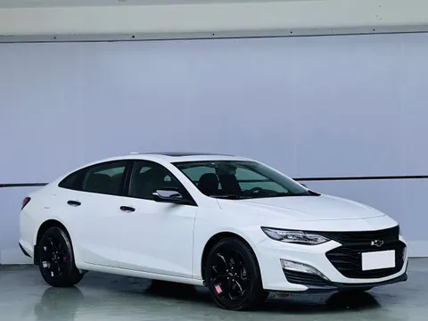 Chevrolet Malibu XL