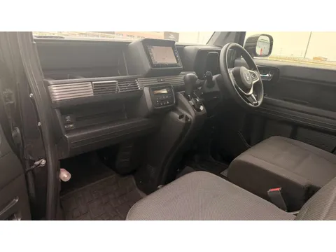Honda N-VAN Plus Style