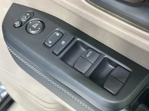 Honda N-BOX Joy