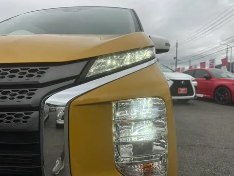 Mitsubishi eK X