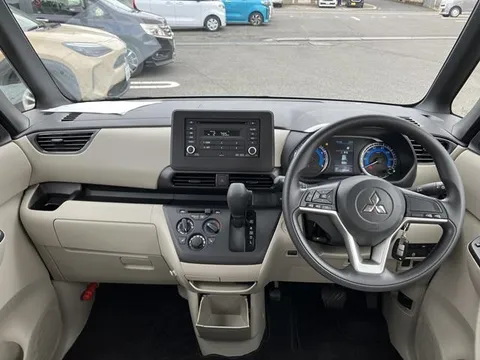Mitsubishi eK Space
