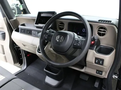 Honda N-BOX Joy