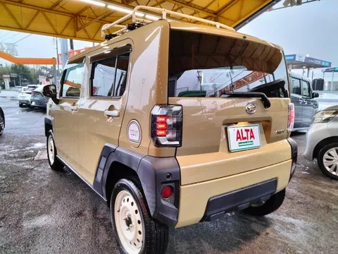 Daihatsu Taft