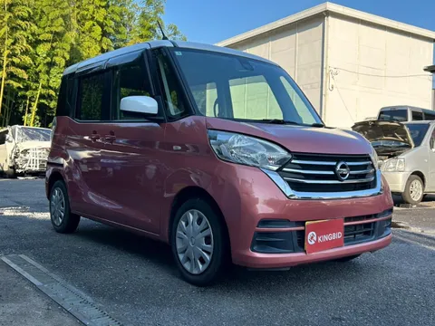 Nissan Dayz Roox