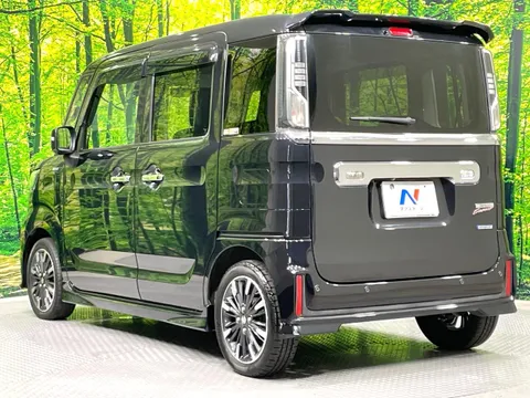 Suzuki Spacia Custom