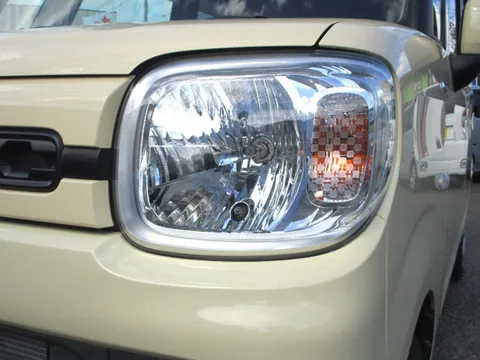 Suzuki Spacia