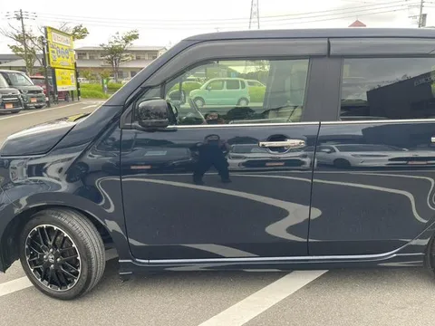 Honda N-WGN Custom