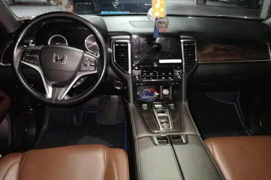 Honda UR-V