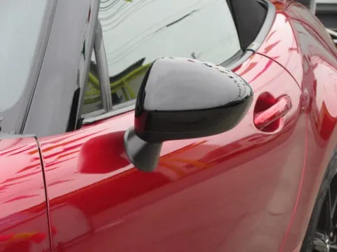 Mazda MX-5 (Roadster)
