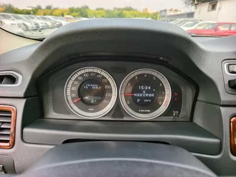 Volvo S80L