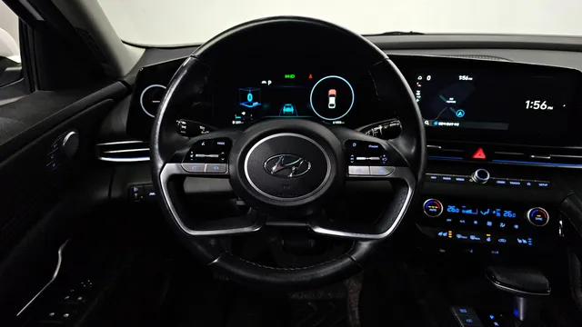 Hyundai Elantra (Avante)