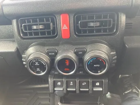 Suzuki Jimny Sierra