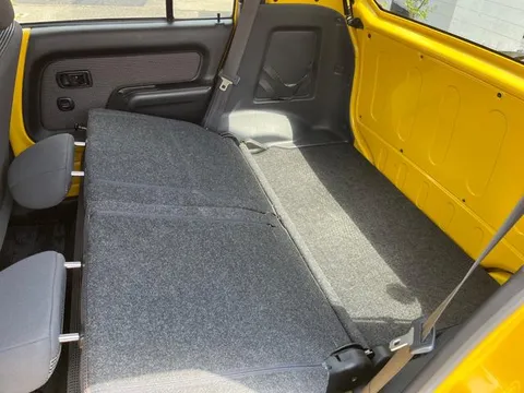 Daihatsu Naked