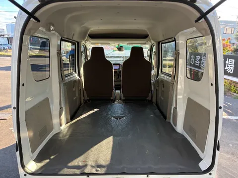 Nissan Clipper