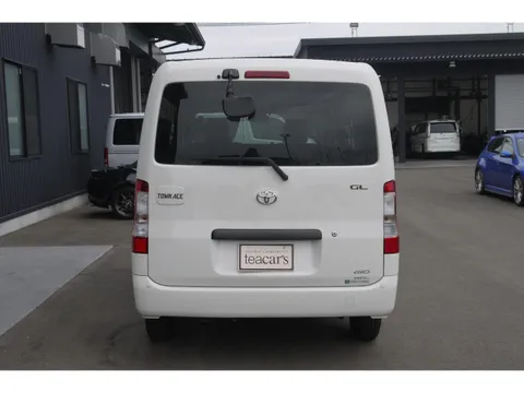 Toyota TownAce Van