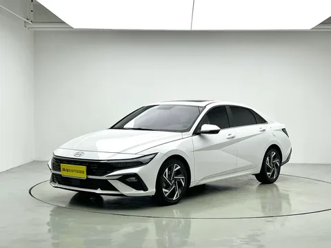 Hyundai Elantra (Avante)