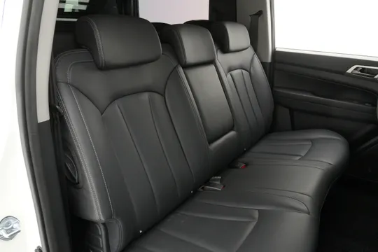 SsangYong Rexton Sports